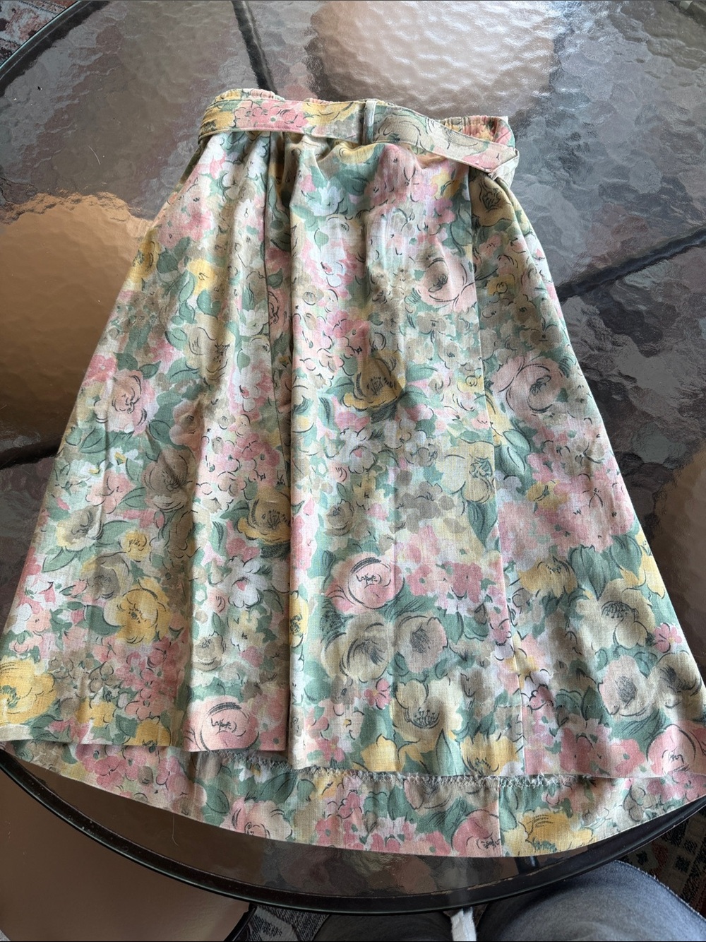 Timeless true vintage Floral Pastel A-Line Skirt with Belt - Pink, Yellow Green - Picture 3 of 3